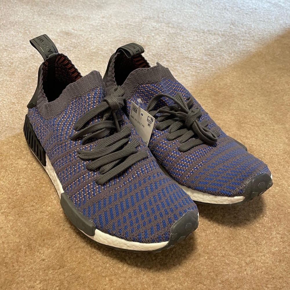 *NEW* Adidas NMD Knit Sneaker